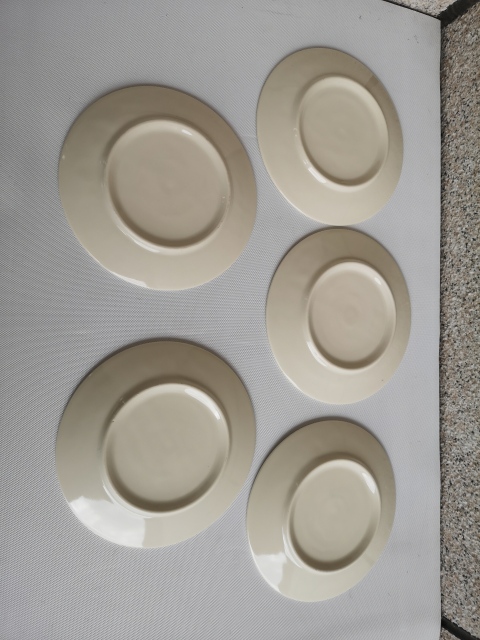 古玩陶瓷嬰戲紋青花盤拍賣，當前價格398元