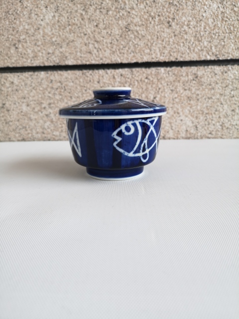 古玩陶瓷魚紋青花蓋碗拍賣,當前價格398元