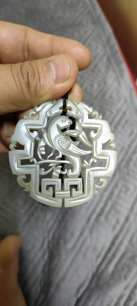 古玩玉器鸚鵡佩拍賣，當前價格8000元