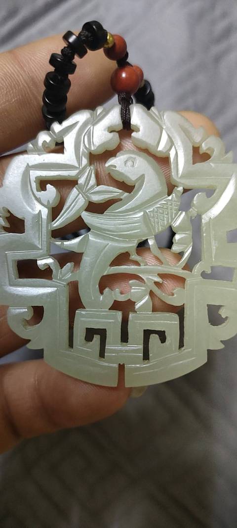 古玩玉器鸚鵡佩拍賣，當前價格8000元