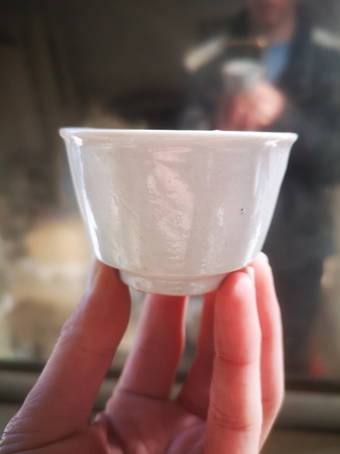 古玩陶瓷清代.白釉唇口釉（喝茶飲酒利器）拍賣，當前價格100元