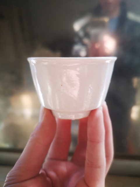 古玩陶瓷清代.白釉唇口釉（喝茶飲酒利器）拍賣，當前價格100元