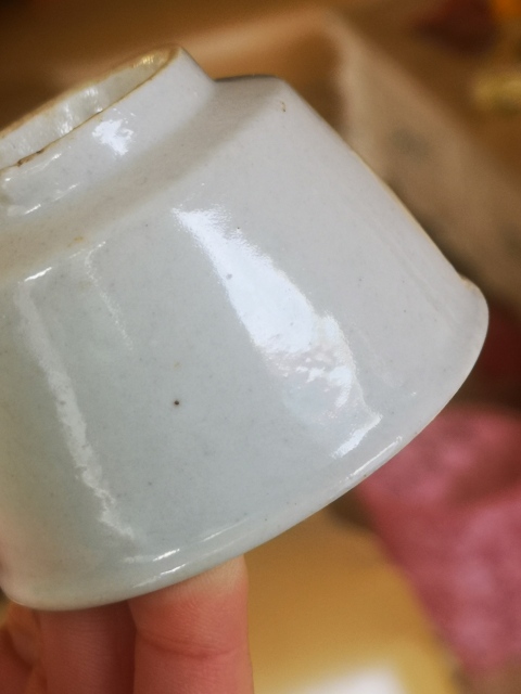 古玩陶瓷清代.白釉唇口釉（喝茶飲酒利器）拍賣，當前價格100元
