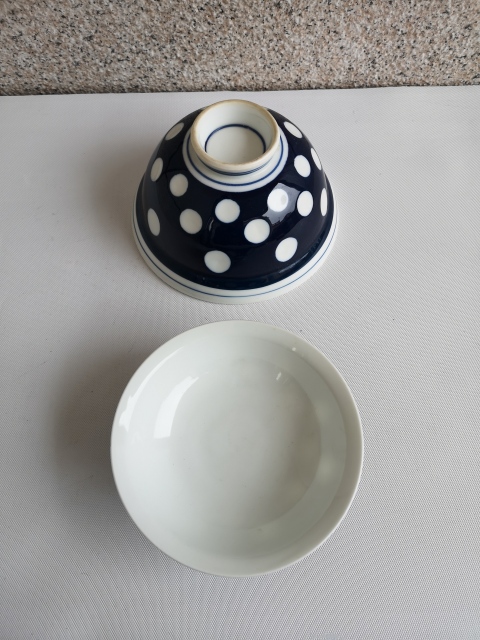 古玩陶瓷青花留白蓋碗拍賣,當(dāng)前價(jià)格333元