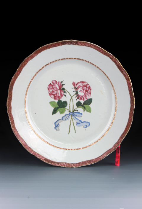 古玩陶瓷5727】清雍正??琺瑯彩西洋花卉紋花口盤拍賣,當(dāng)前價格9800元