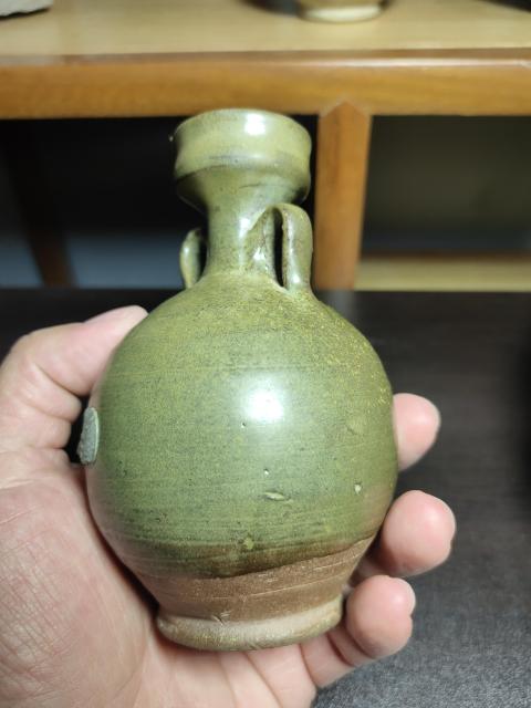 古玩陶瓷唐代?耀州窯茶葉末釉雙系盤口凈瓶拍賣,當前價格4800元