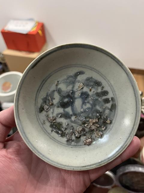 古玩陶瓷樹石欄桿青花盤拍賣,當(dāng)前價(jià)格299元