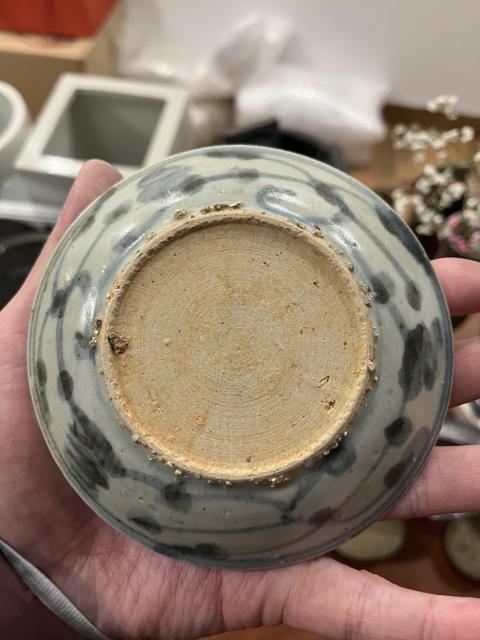古玩陶瓷樹石欄桿青花盤拍賣,當(dāng)前價(jià)格299元