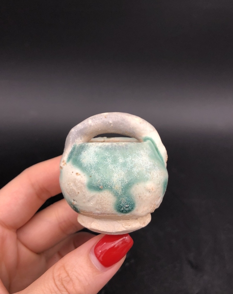 古玩陶瓷五代邢窯提籃水盂拍賣，當前價格0元