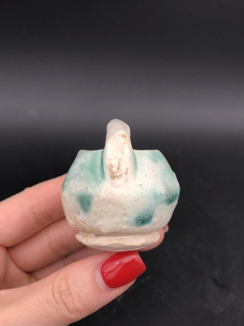 古玩陶瓷五代邢窯提籃水盂拍賣，當前價格0元