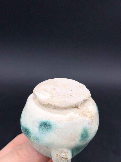 古玩陶瓷五代邢窯提籃水盂拍賣，當前價格0元