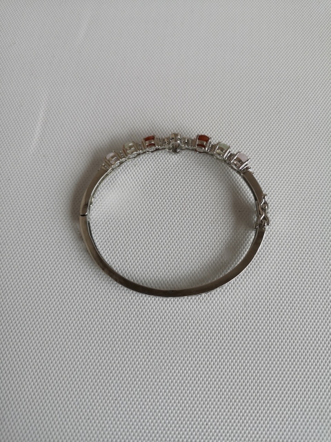 古玩玉器翡翠手鐲拍賣,當前價格550元