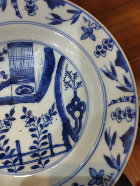 古玩陶瓷清康熙亭臺樓閣花卉紋青花盤拍賣，當前價格1588元