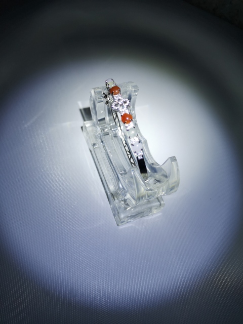 古玩玉器翡翠手鐲拍賣,當前價格550元