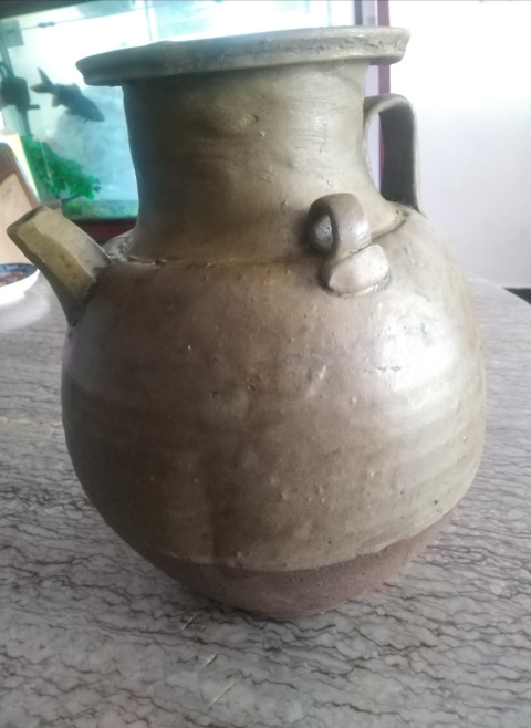 古玩陶瓷青釉壺拍賣，當(dāng)前價(jià)格3998元