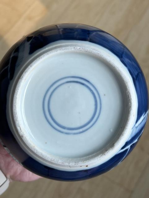 古玩陶瓷清晚民國冰梅紋罐拍賣,當前價格1200元
