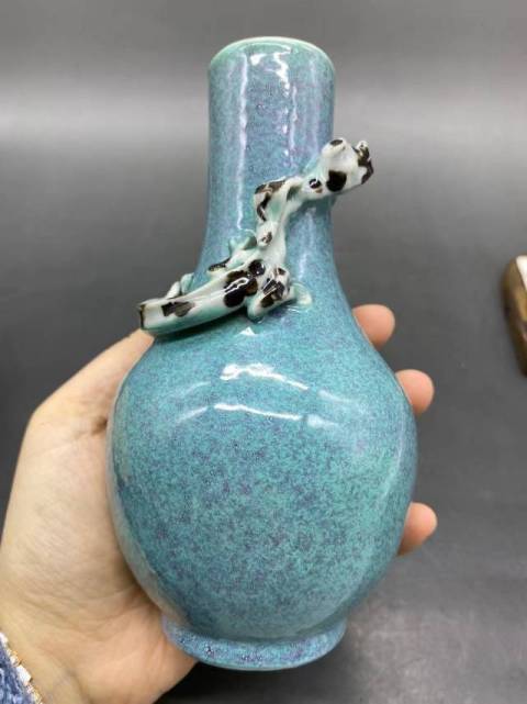 古玩陶瓷爐鈞釉螭龍瓶拍賣,當前價格16000元