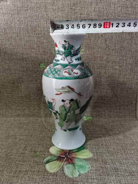 古玩陶瓷【實物鑒定】晚清五彩冠上加冠觀音瓶一對拍賣,當前價格6900元