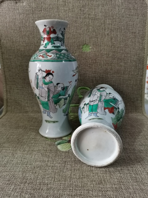 古玩陶瓷【實物鑒定】晚清五彩冠上加冠觀音瓶一對拍賣,當前價格6900元