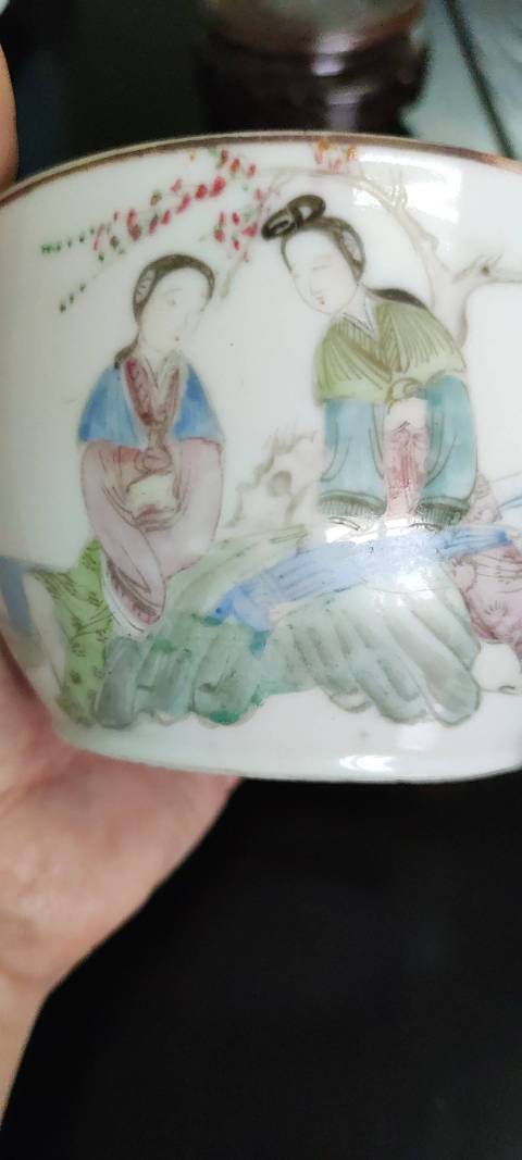 古玩陶瓷淺絳彩小蓋缸拍賣,當(dāng)前價(jià)格1000元