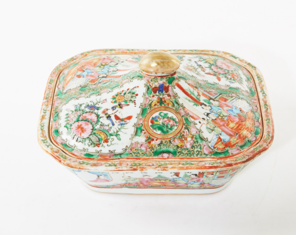 古玩陶瓷清中晚·廣彩花鳥人物紋蓋盆拍賣，當前價格2800元