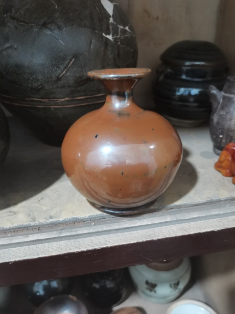 古玩陶瓷山西窯口紫金釉蘋果尊拍賣，當前價格3999元