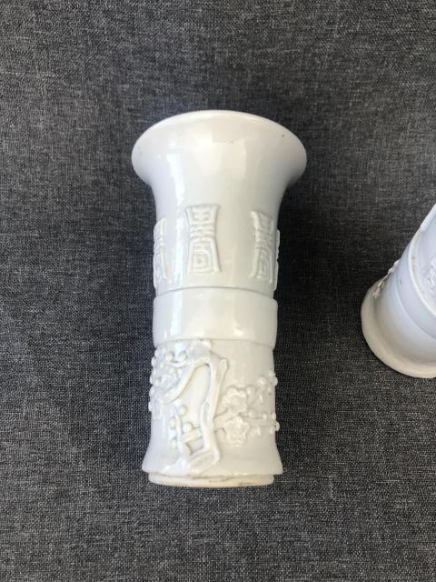 古玩陶瓷清末民初?德化窯花觚拍賣，當前價格1200元