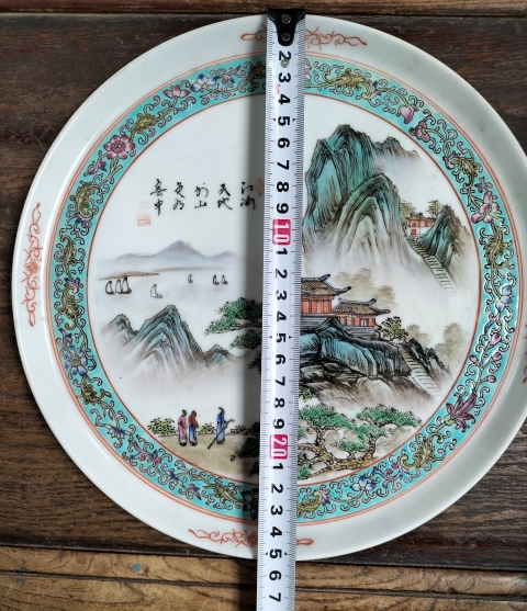 中国古玩　粉彩人物画香合　直径9.2㎝　東Y5-0608① 中国古玩 粉彩人物画香合 直径9.2㎝ 東Y5-0608①
