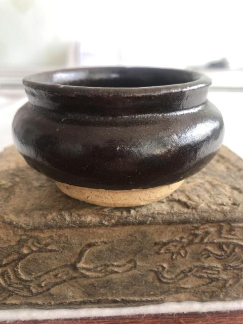 古玩陶瓷清代黑釉一柱香爐拍賣，當(dāng)前價格980元
