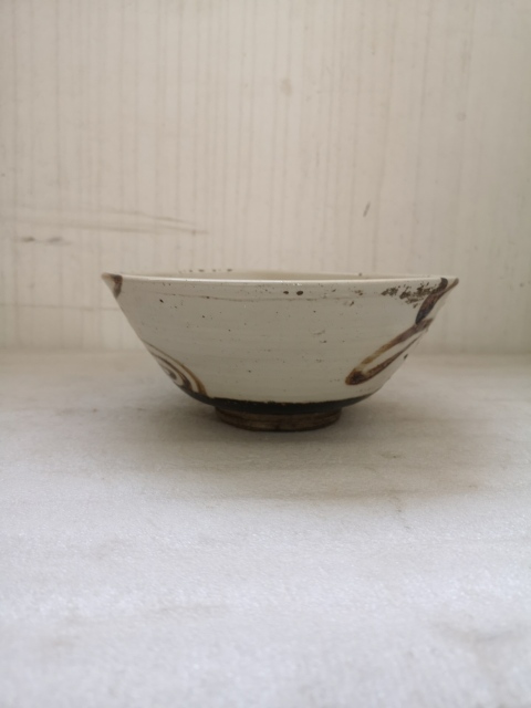 古玩陶瓷磁州窯白地福壽字碗拍賣,當前價格350元