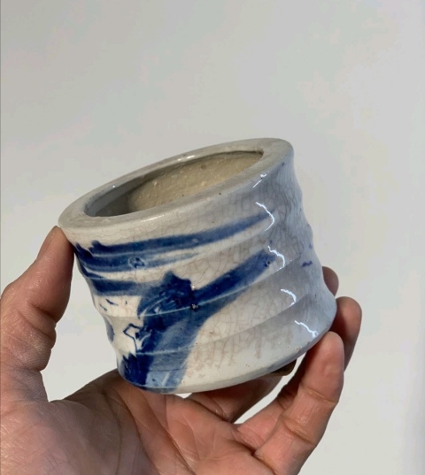 古玩陶瓷山水紋竹節(jié)型三足筒式香爐拍賣,當前價格2298元