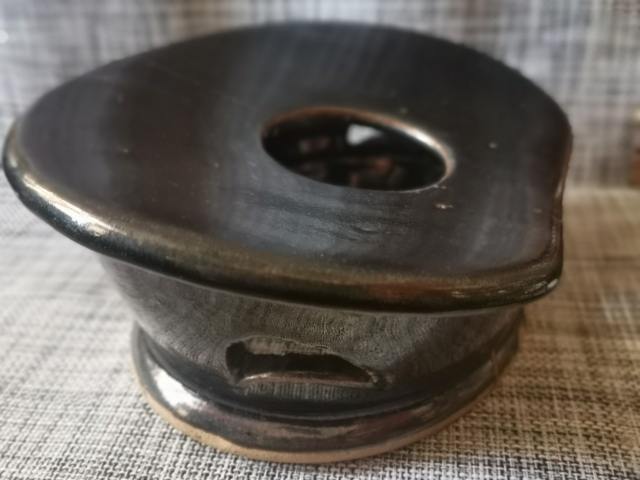 古玩陶瓷清代磁州窯黑釉瓷枕拍賣,當前價格1111元