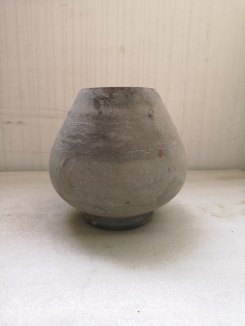 古玩陶瓷福建窯口黑釉罐拍賣,當前價格450元