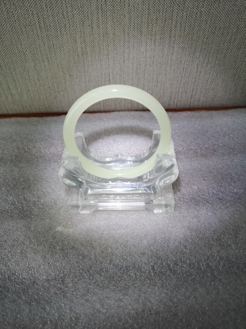 古玩玉器玉鐲子拍賣,當前價格750元
