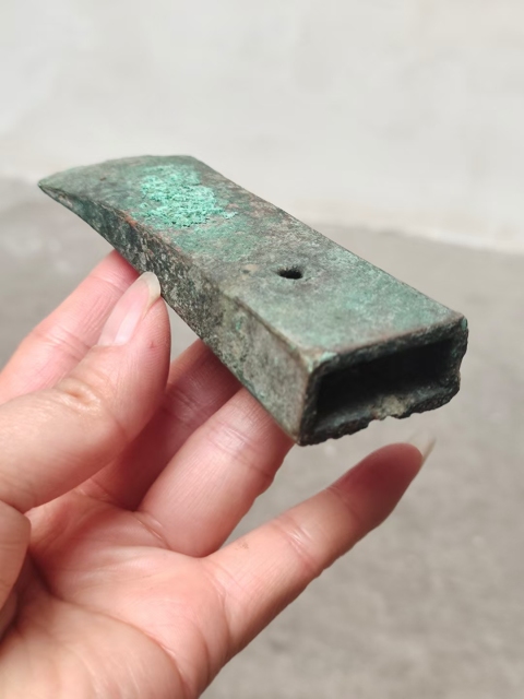 古玩銅器****錛拍賣，當前價格1元