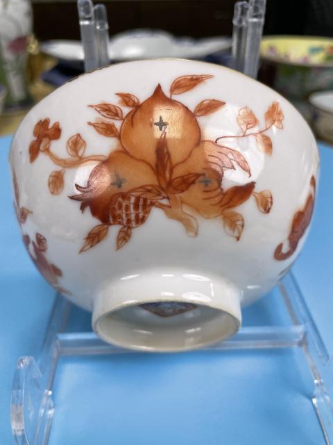 古玩陶瓷清同治 精品礬紅福壽三多紋碗(二級官)拍賣,當前價格1750元
