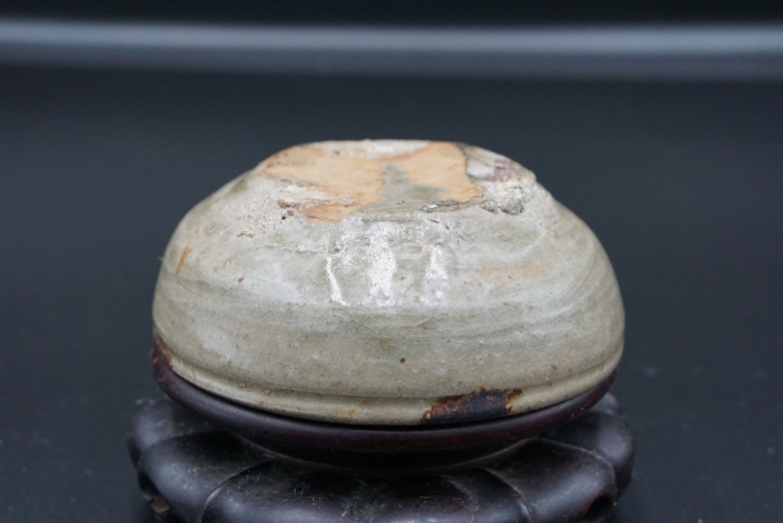 古玩陶瓷青瓷點彩碗拍賣，當前價格1元