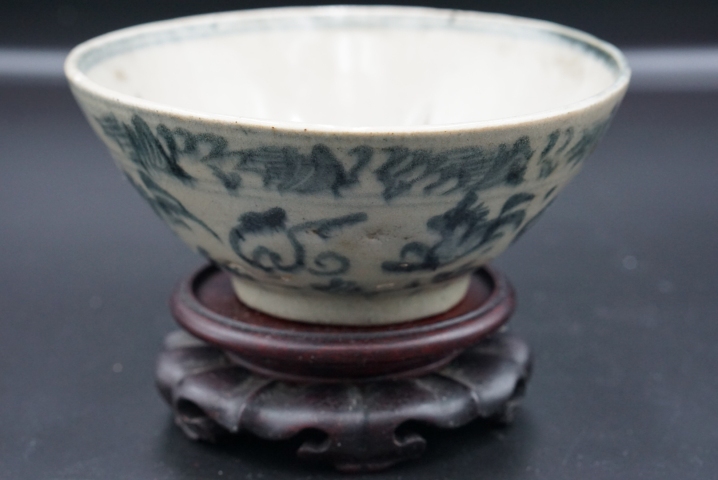 古玩陶瓷青花海馬紋碗拍賣，當前價格1000元