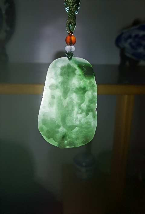 古玩玉器翡翠佩飾拍賣，當前價格90元