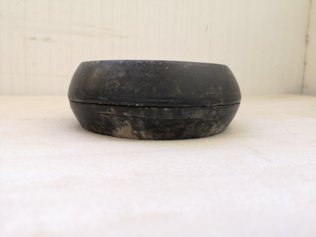 古玩陶瓷硯臺拍賣，當前價格298元