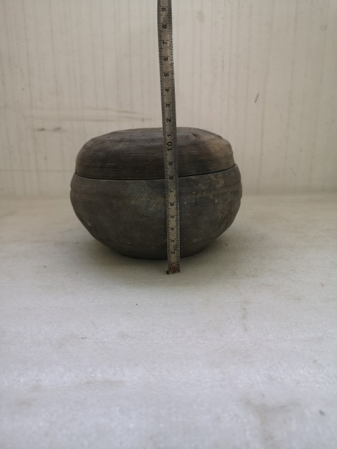 古玩陶瓷灰陶蓋盒拍賣,當(dāng)前價格680元