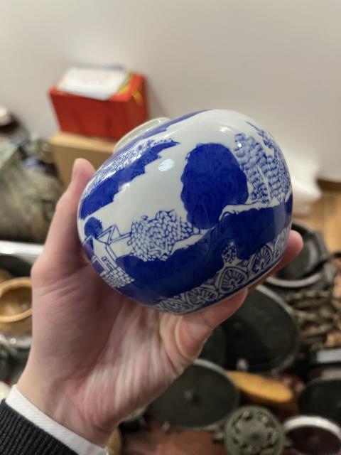 古玩陶瓷樓臺亭閣山水紋罐拍賣,當前價格199元