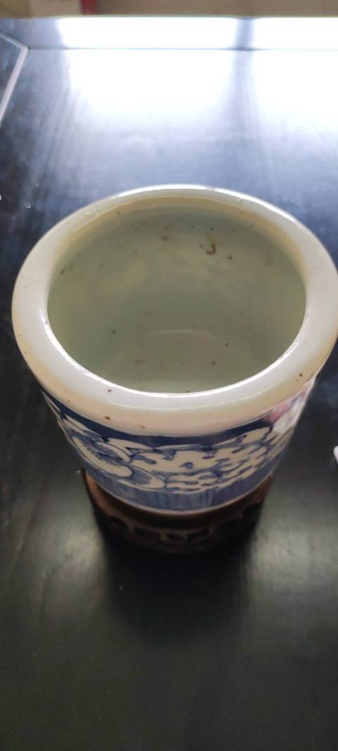 古玩陶瓷青花淡描花卉紋筒式爐拍賣，當前價格2000元