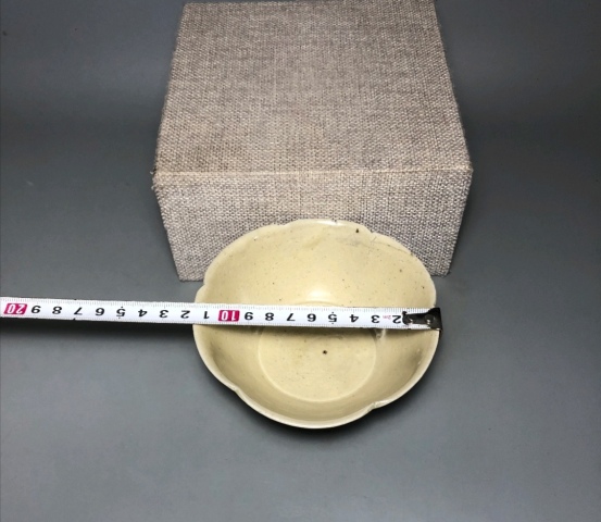 古玩陶瓷影清花口碗拍賣，當前價格1698元
