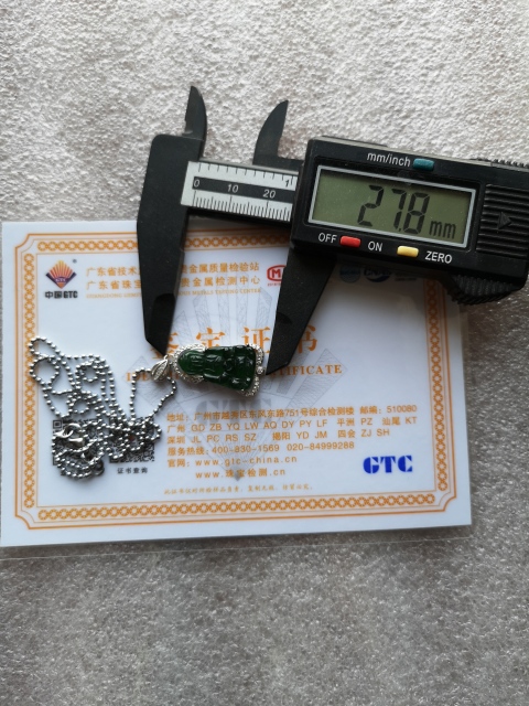 古玩玉器冰種陽綠翡翠觀音拍賣，當前價格580元