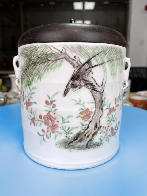 古玩陶瓷清道光 精品粉彩花鳥紋 竹節(jié)形大蓋缸拍賣,當(dāng)前價格2600元
