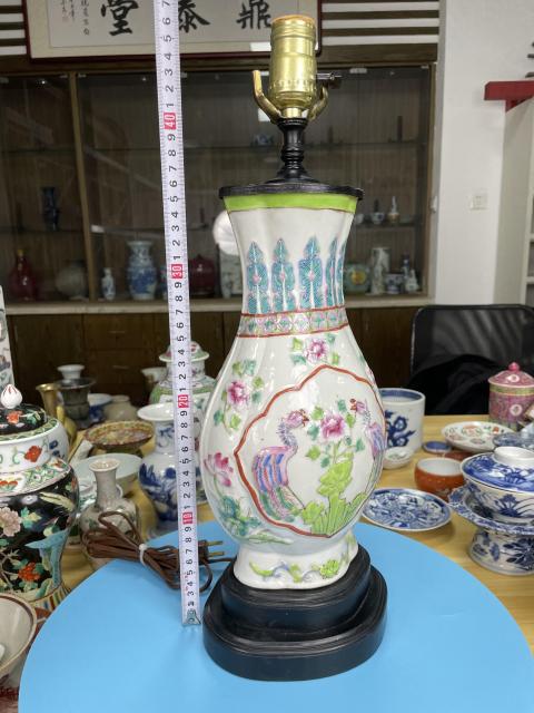 古玩陶瓷清晚期 精品粉彩鳳凰牡丹紋瓶拍賣,當前價格4300元