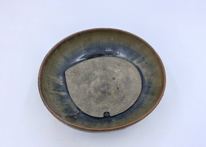 古玩陶瓷（元）黑亮釉大碗拍賣，當(dāng)前價格600元