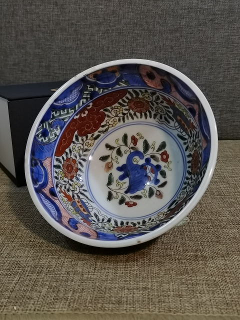 古玩陶瓷民國·青花五彩花卉紋碗（日本）真品鑒賞圖