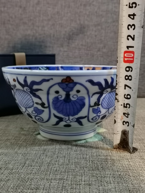 古玩陶瓷民國·青花五彩花卉紋碗（日本）真品鑒賞圖